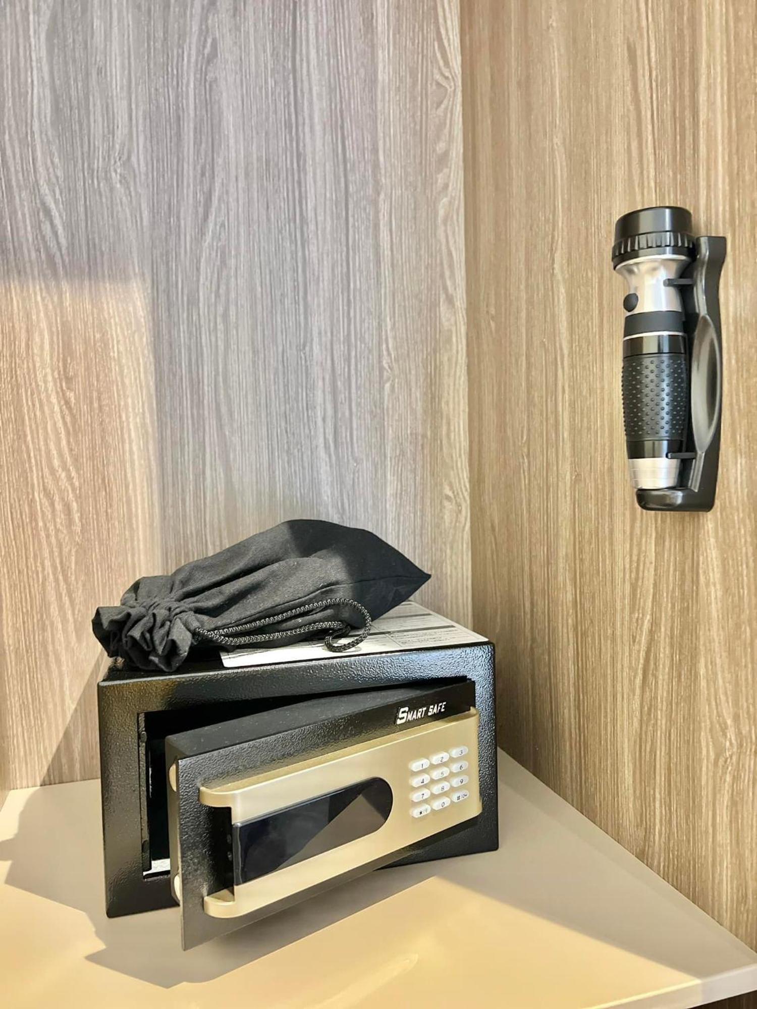 Surestay By Best Western Iconic Ari-Jatujak Bangkok Ngoại thất bức ảnh