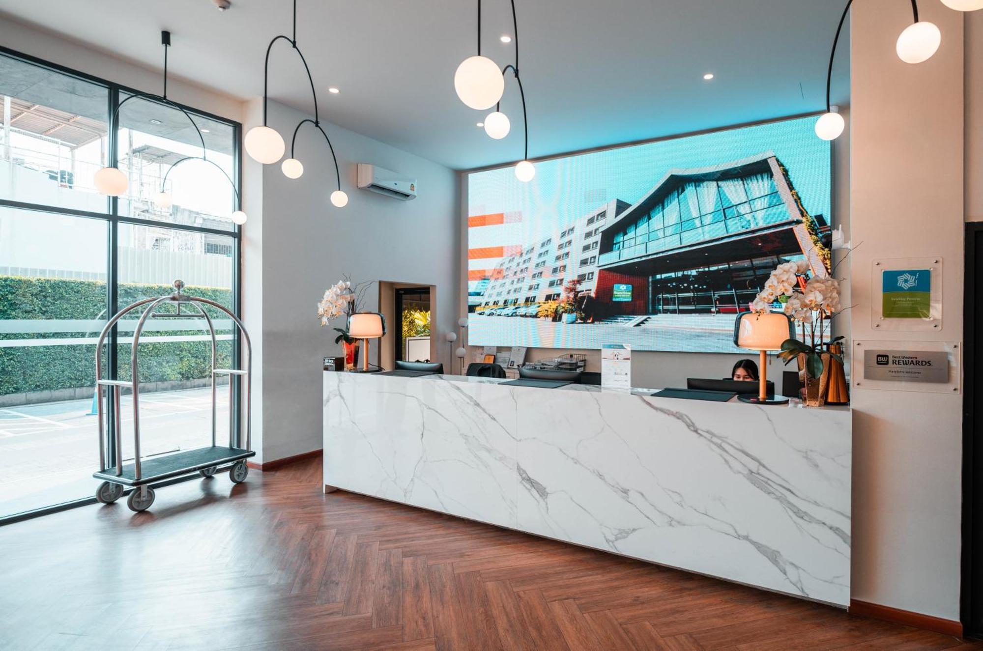 Surestay By Best Western Iconic Ari-Jatujak Bangkok Ngoại thất bức ảnh